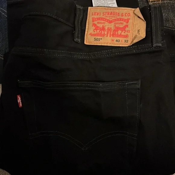 Levi’s 501 20$ each or 90 for all